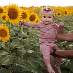 Kyte Baby Ribbed Infant Henley Set in Dusty Rose Size 12-18 monthsDusty Rose / 1